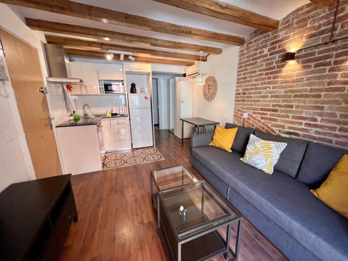 Apartament Sagrada Familia- Excelente Ubicacion Barcelona Zewnętrze zdjęcie