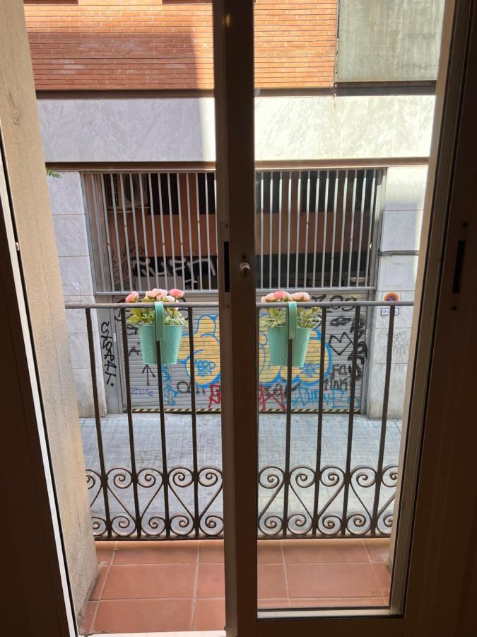 Apartament Sagrada Familia- Excelente Ubicacion Barcelona Zewnętrze zdjęcie